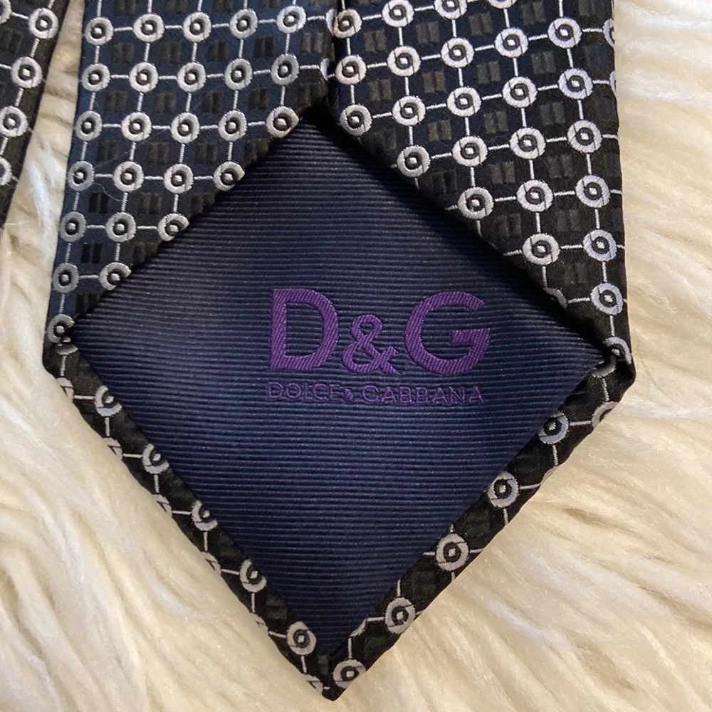 DOLCE GABANA MAN TIE EXCELLENT CONDITION SEE ALL PHOTOS - Picture 5 of 12
